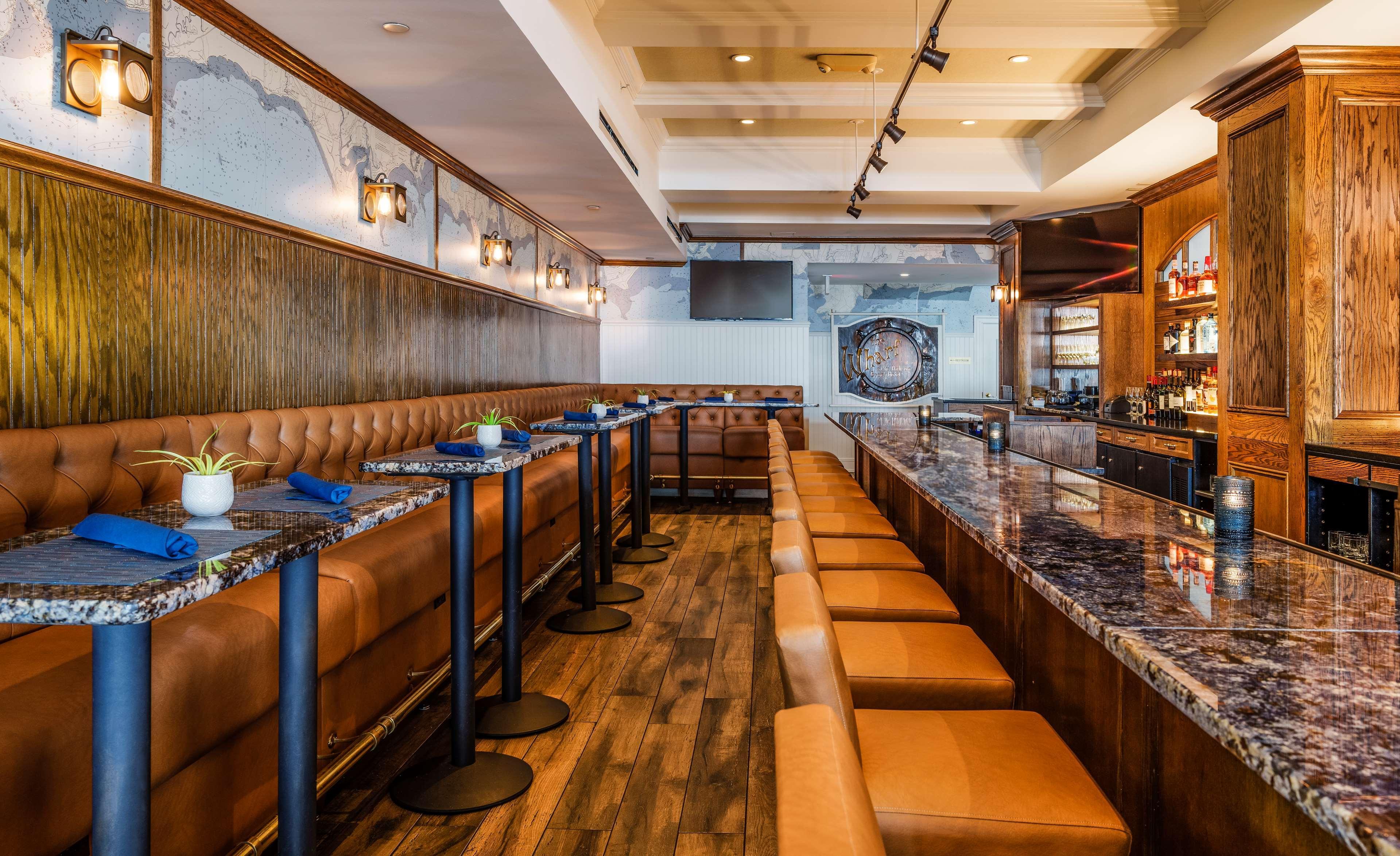 Madison Beach Hotel, Curio Collection By Hilton Ngoại thất bức ảnh