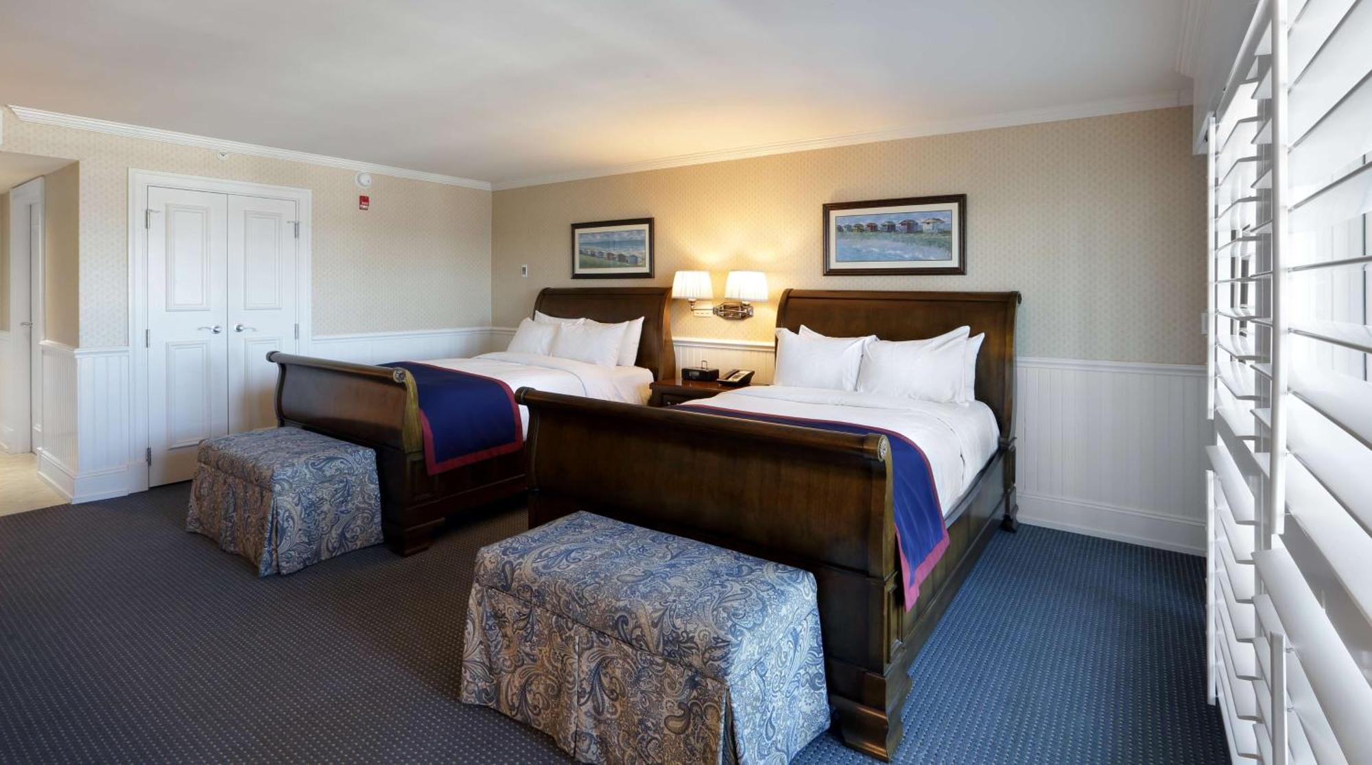 Madison Beach Hotel, Curio Collection By Hilton Ngoại thất bức ảnh